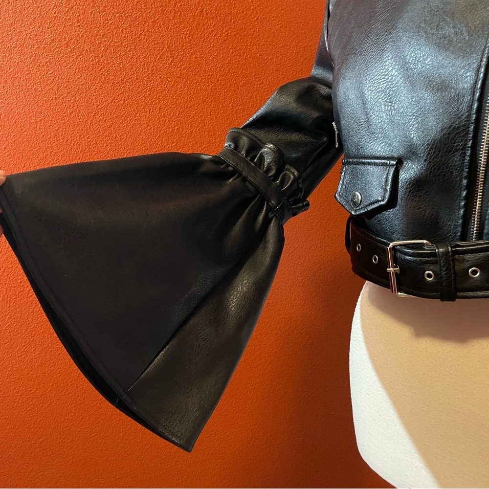 Azalea Wang Women’s Barbie Girl Faux Leather Bell Cropped Belted Moto Jacket - Picture 5 of 7